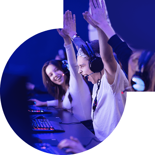 尊龙集团独家双向驱动技术<br>让电竞玩家尽情享受极致高速快感